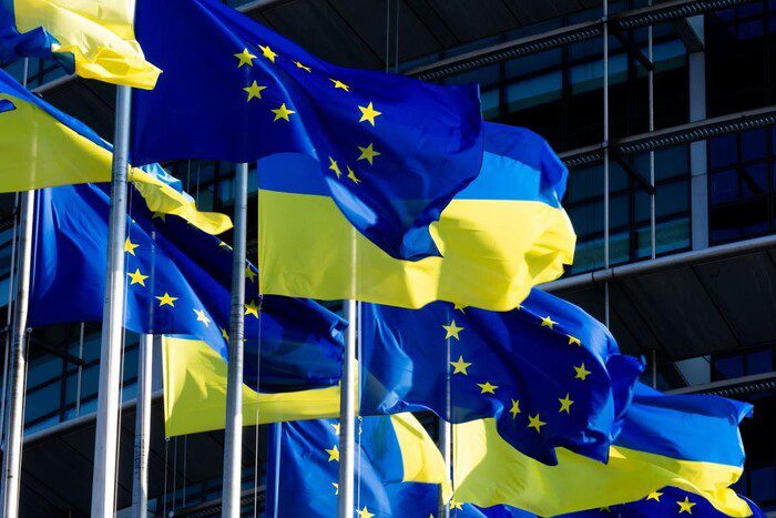 Résolution de l’UE concernant l’Ukraine, purge du personnel du ministère de la Défense.  L’essentiel pour le 2 février
