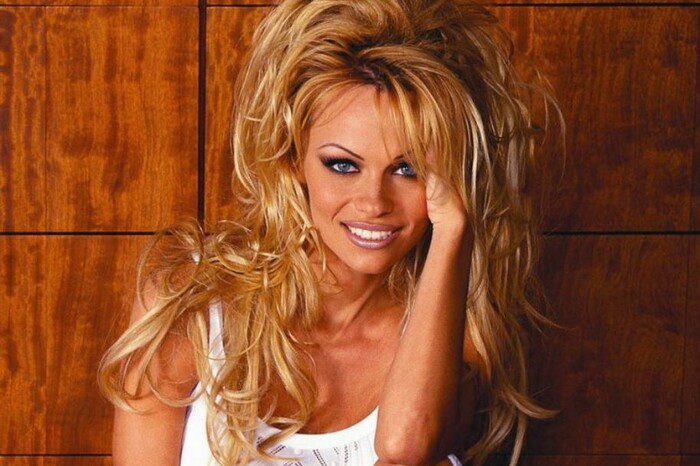 Pamela Anderson a admis qu’elle avait osé tuer la nounou: un jour plus tard, elle est décédée