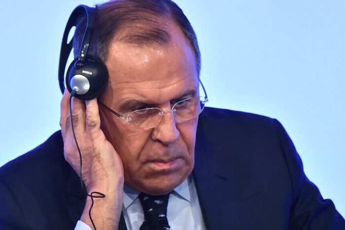 Poutine a envoyé Lavrov en tournée.  Le premier arrêt est l’Irak