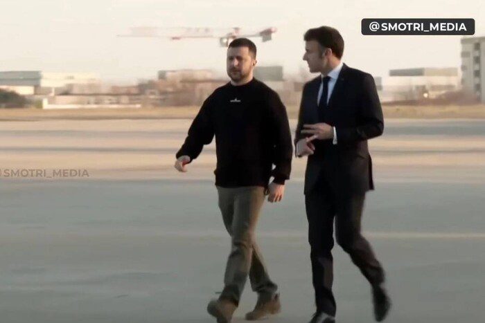 Zelensky et Macron se sont rendus ensemble à Bruxelles pour le sommet de l’UE (vidéo)